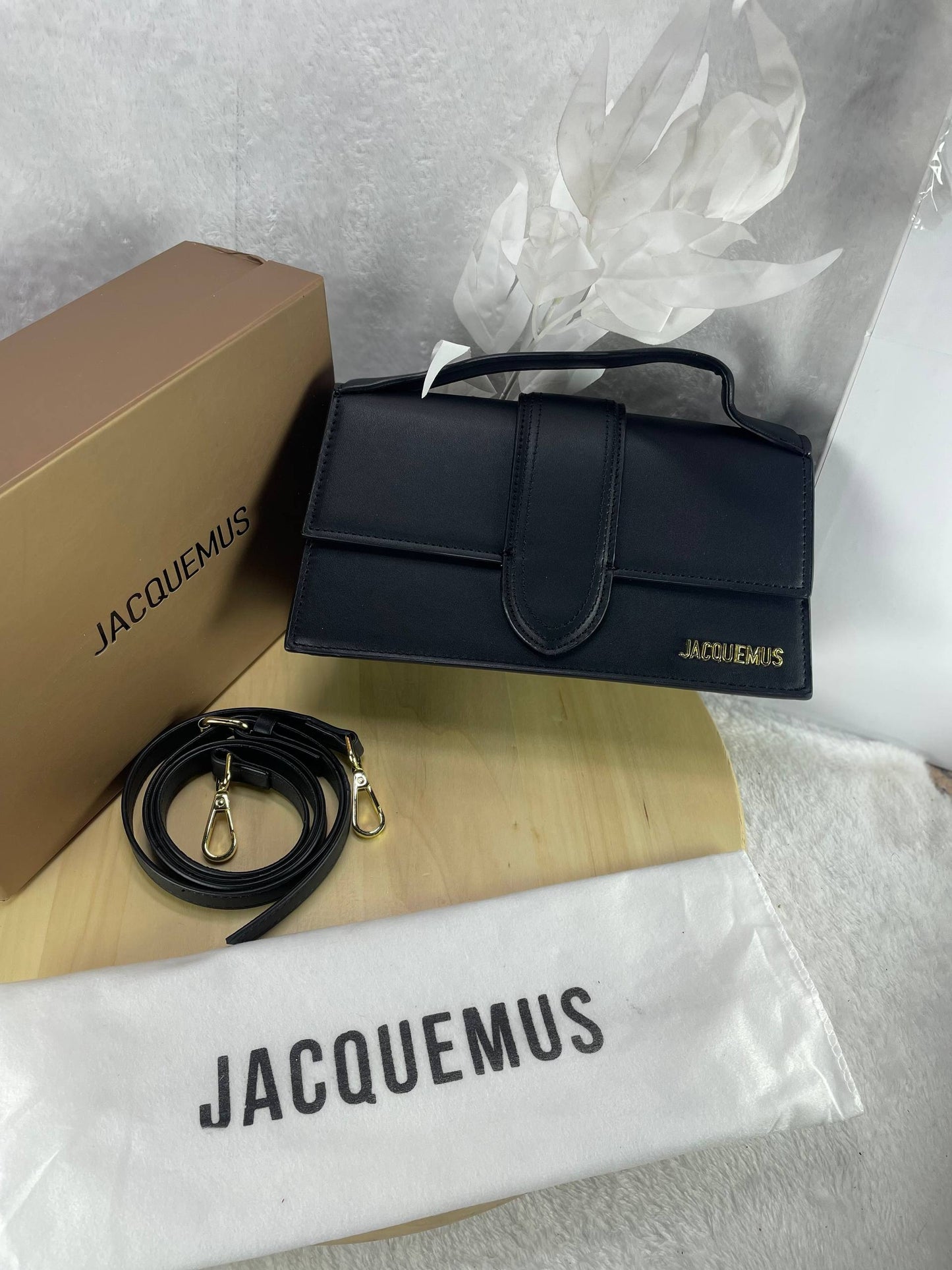 JACQUEMUS – Le Grand Bambino