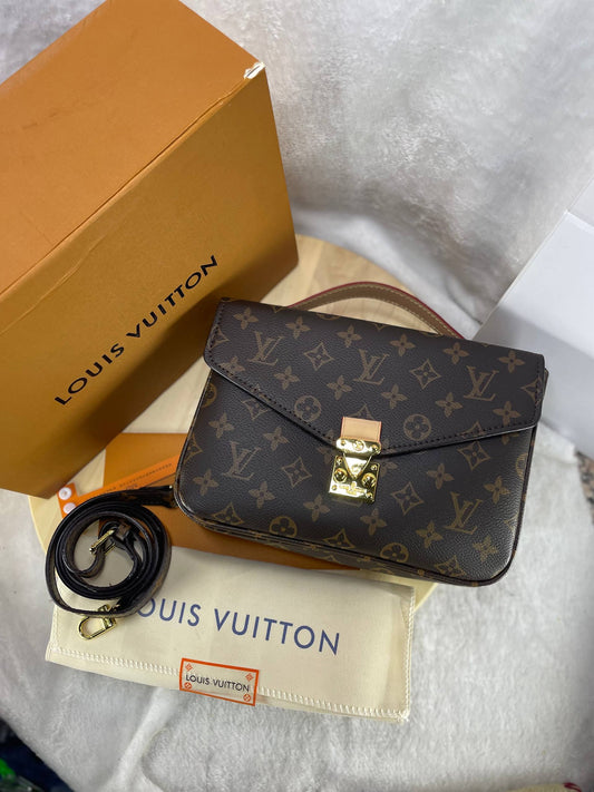 LOUIS VUITTON – Pochette Métis