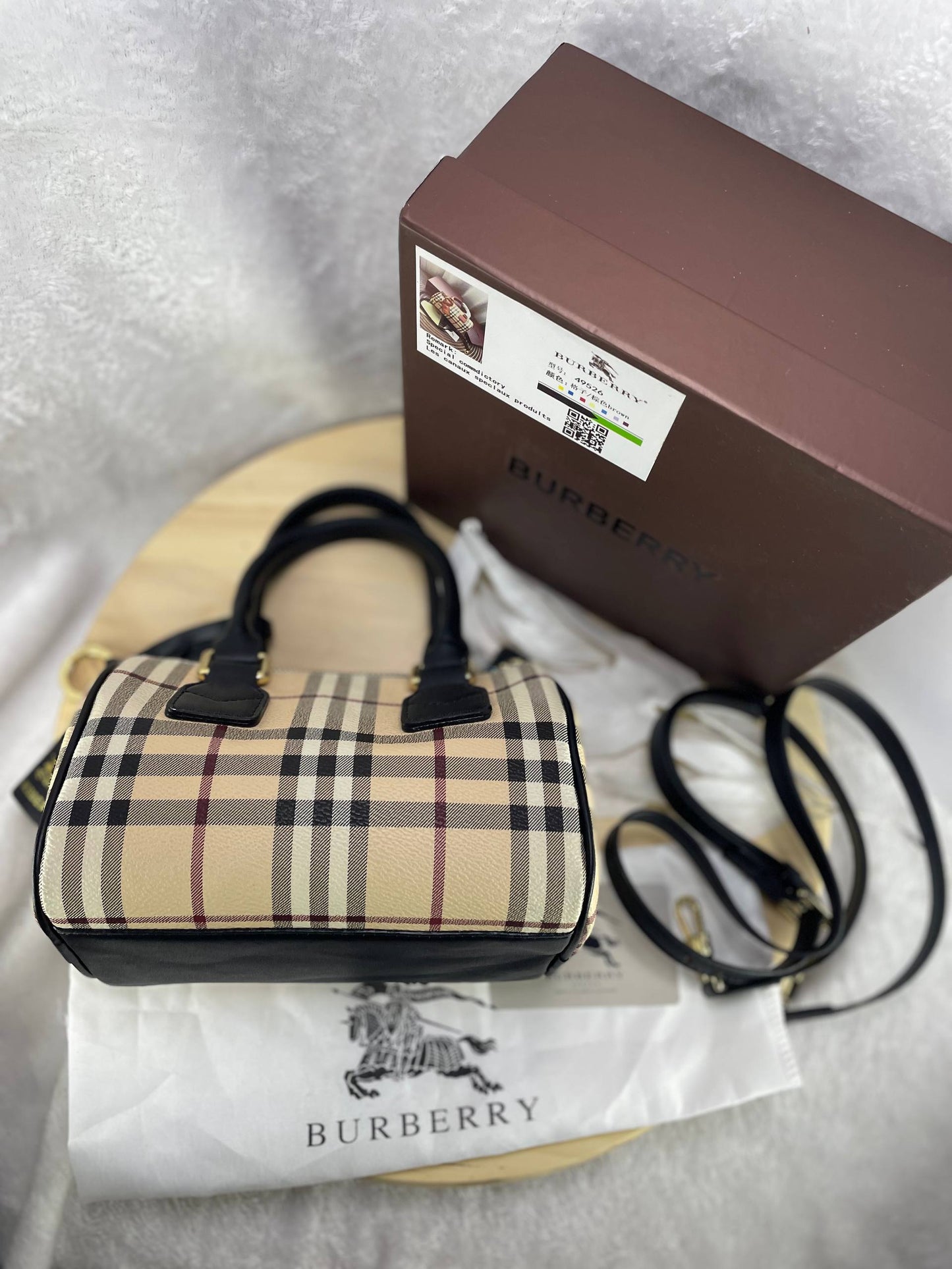 BURBERRY – Haymarket Bowling