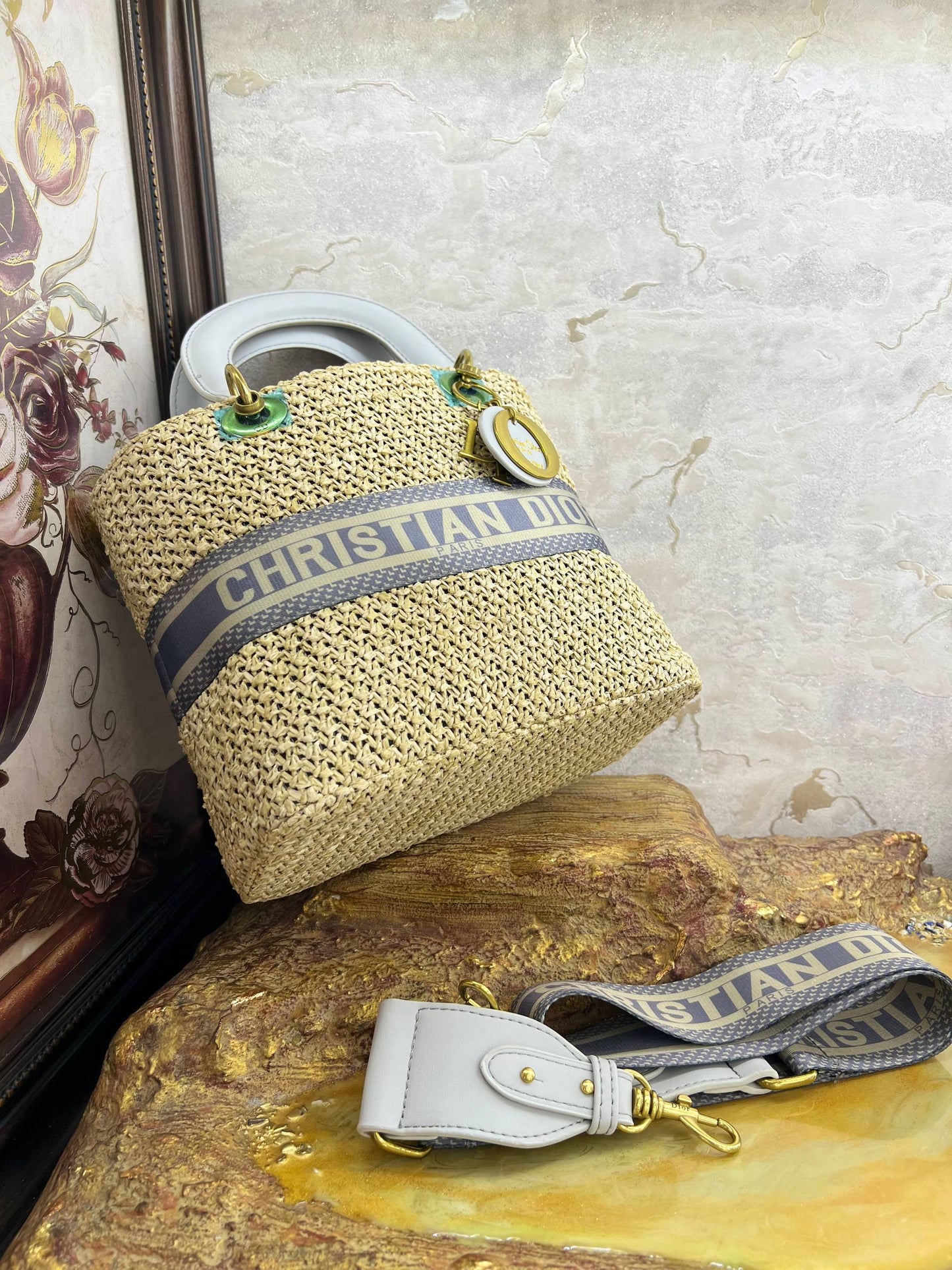 DIOR – Sac en Paille