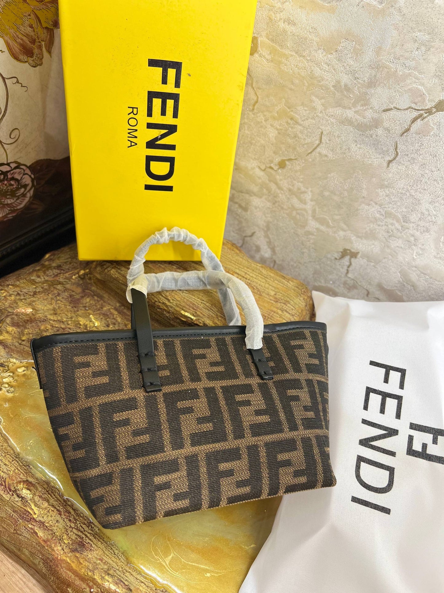 FENDI – Roll Mini