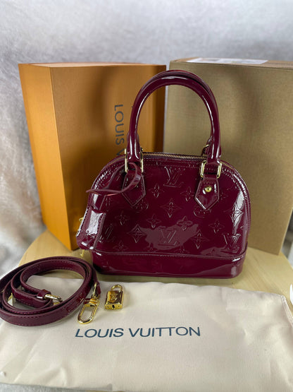 LOUIS VUITTON – Alma BB