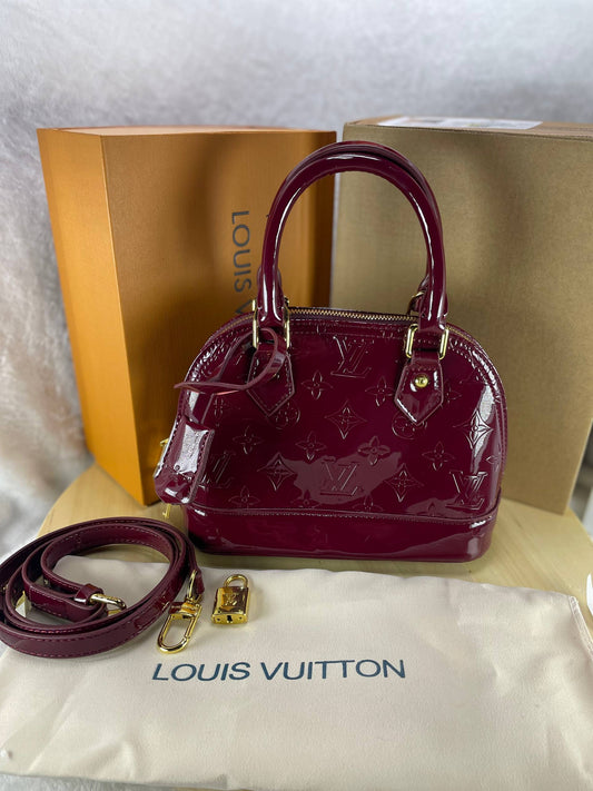 LOUIS VUITTON – Alma BB