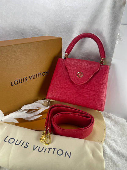LOUIS VUITTON – Capucines BB