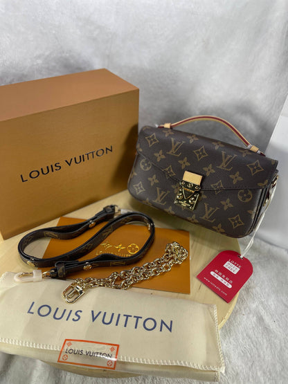 LOUIS VUITTON – Pochette Métis