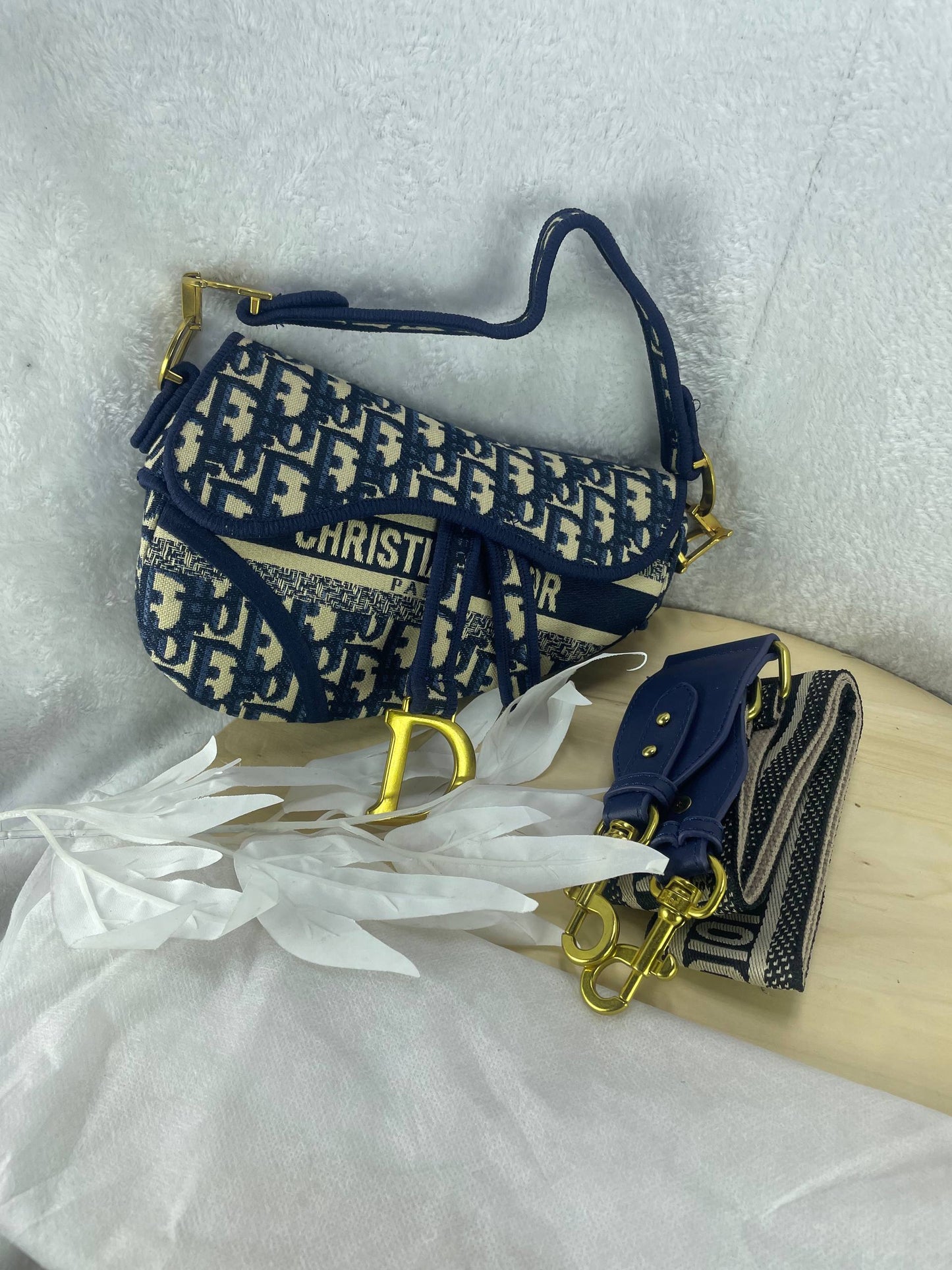 DIOR – Saddle