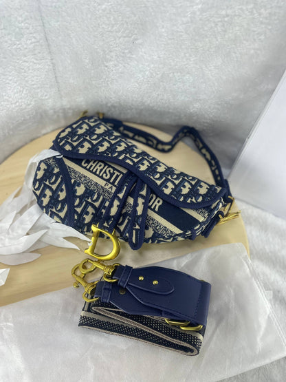 DIOR – Saddle
