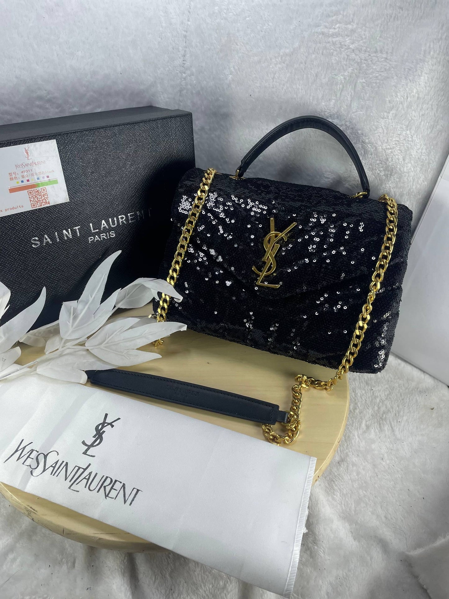 SAINT LAURENT