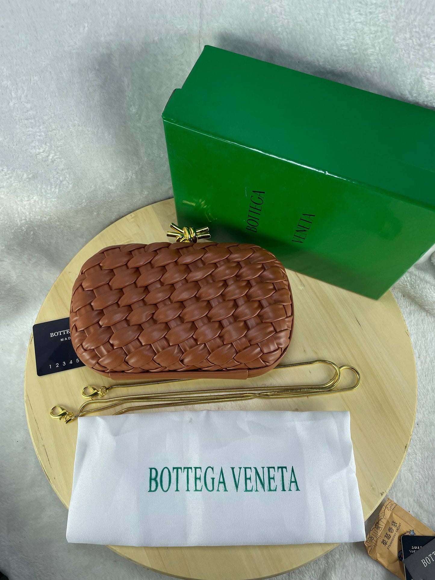 BOTTEGA VENETA – Pochette Knot