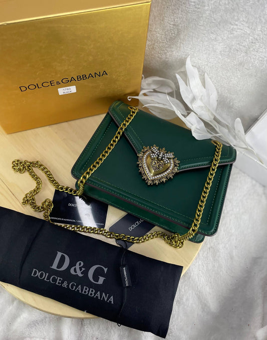 DOLCE & GABBANA  Devotion